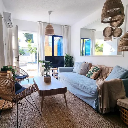 Apartment Boho Greek Haven With Orange Grove Views Near Larnaca