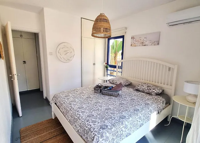 Boho Greek Haven With Orange Grove Views Near Apartamento *